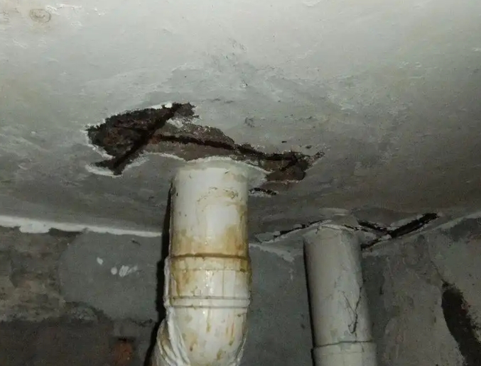 永和卫生间漏水维修公司浅析永和卫生间渗水维修的方法