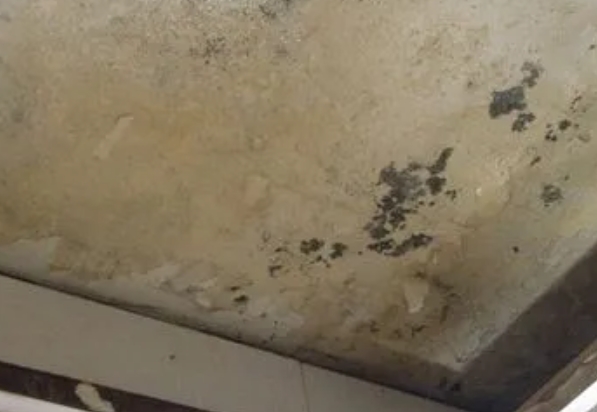 永和阳台漏水维修公司分享下永和卫生间渗水维修需要注意哪些问题。
